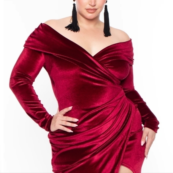 Curvy Sense Olivia velvet dress - Picture 1 of 10
